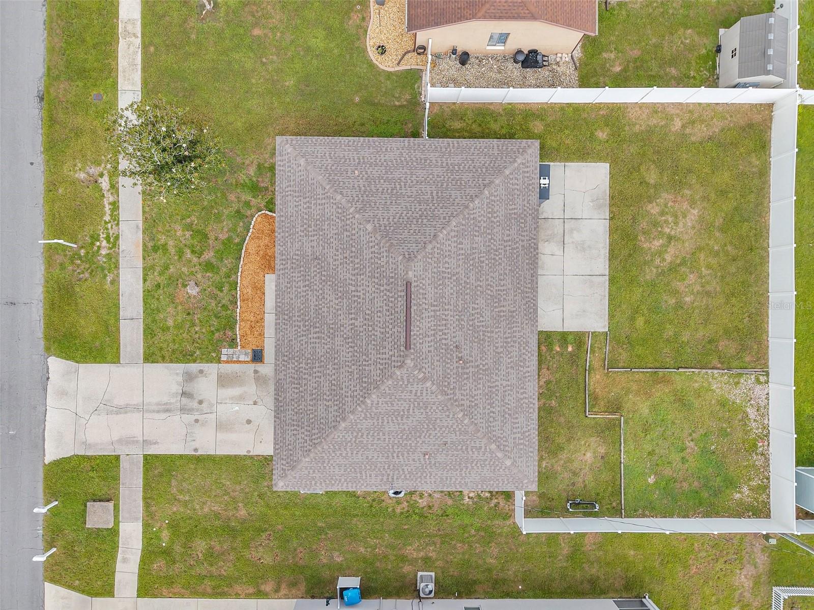 Image 35 of 40 For 15442 Arvin Drive
