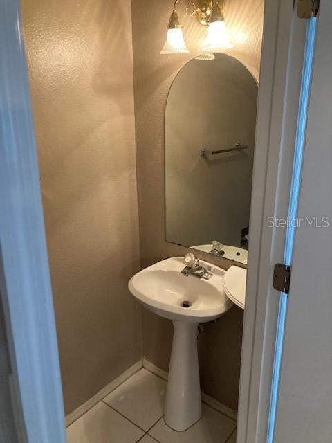 Image 9 of 12 For 6033 Bayside Key Drive