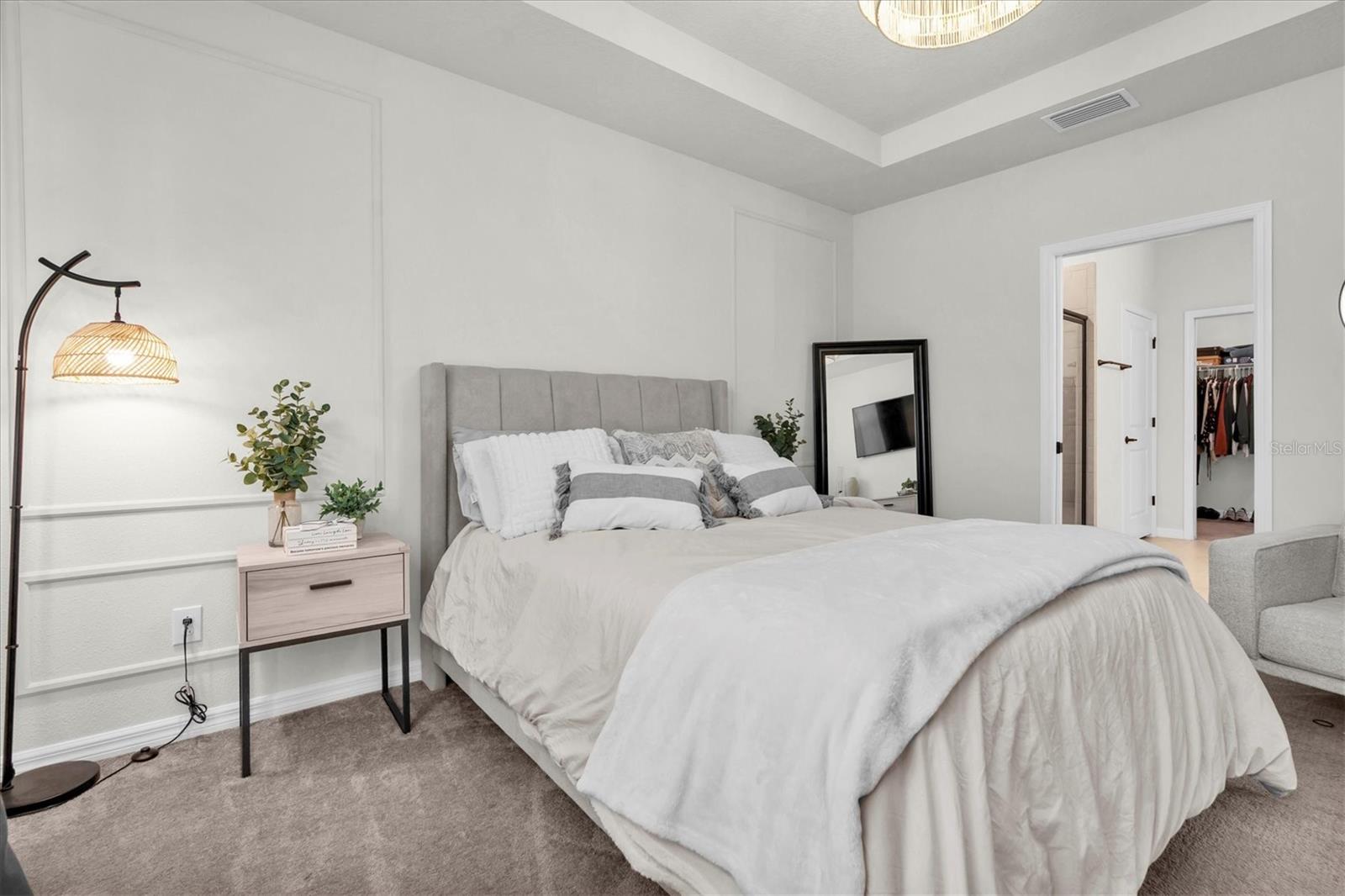 Listing photo id 16 for 6352 Mooring Line Circle