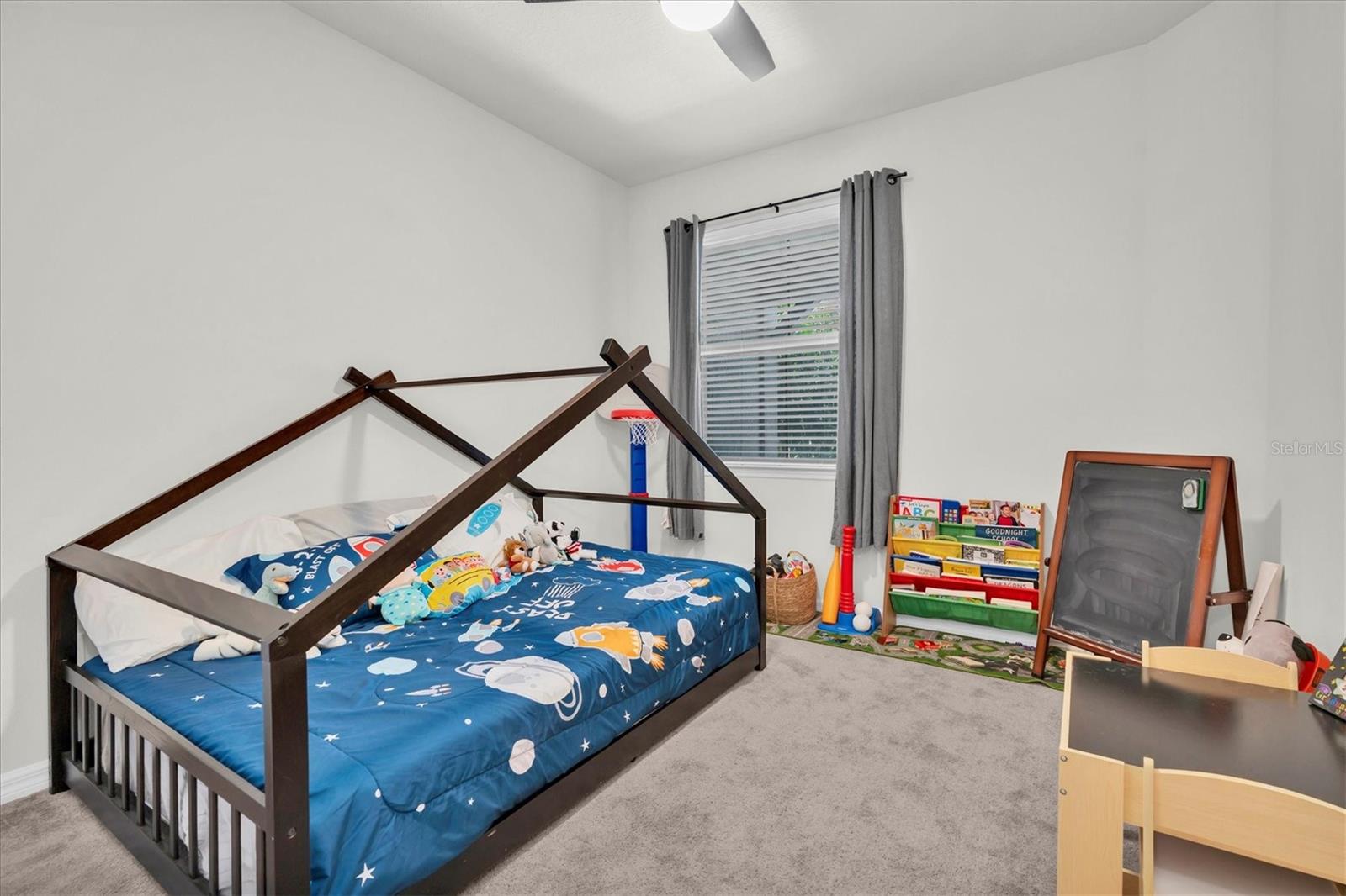 Listing photo id 20 for 6352 Mooring Line Circle