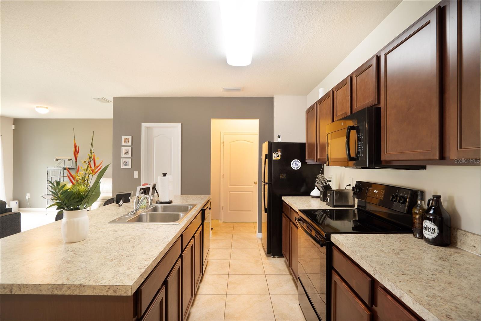 Image 11 of 36 For 11926 Grand Kempston Drive