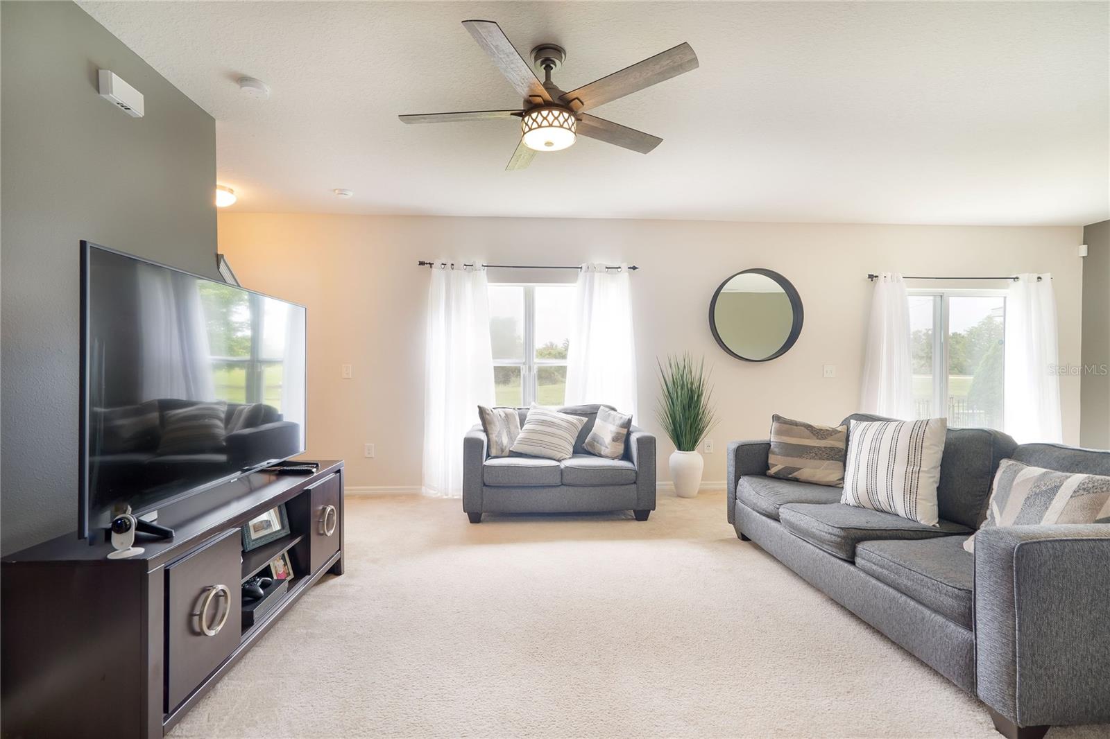 Image 14 of 36 For 11926 Grand Kempston Drive