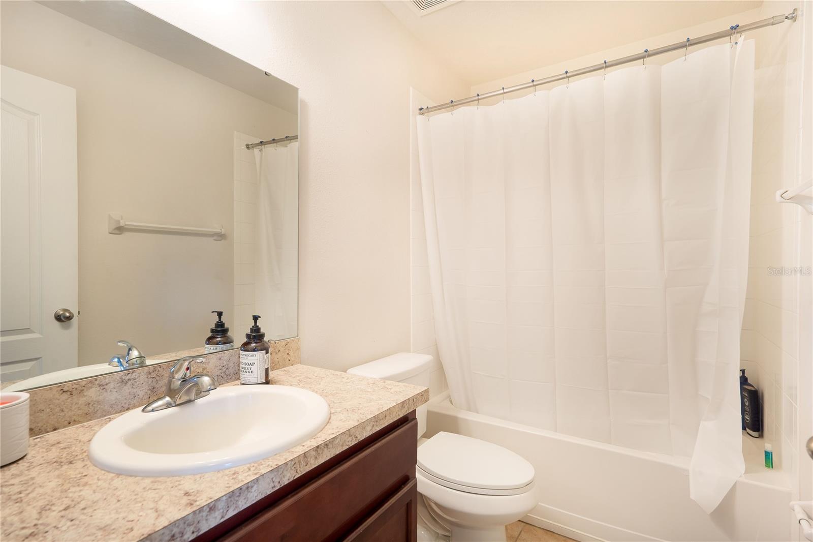 Image 30 of 36 For 11926 Grand Kempston Drive