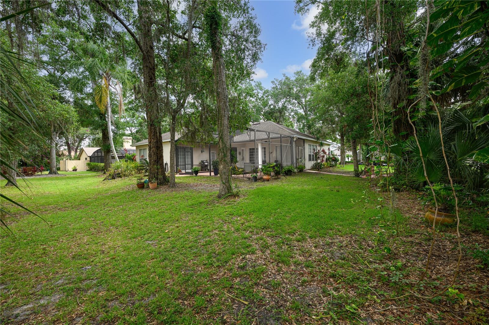 Image 26 of 29 For 116 Winding Oaks Lane