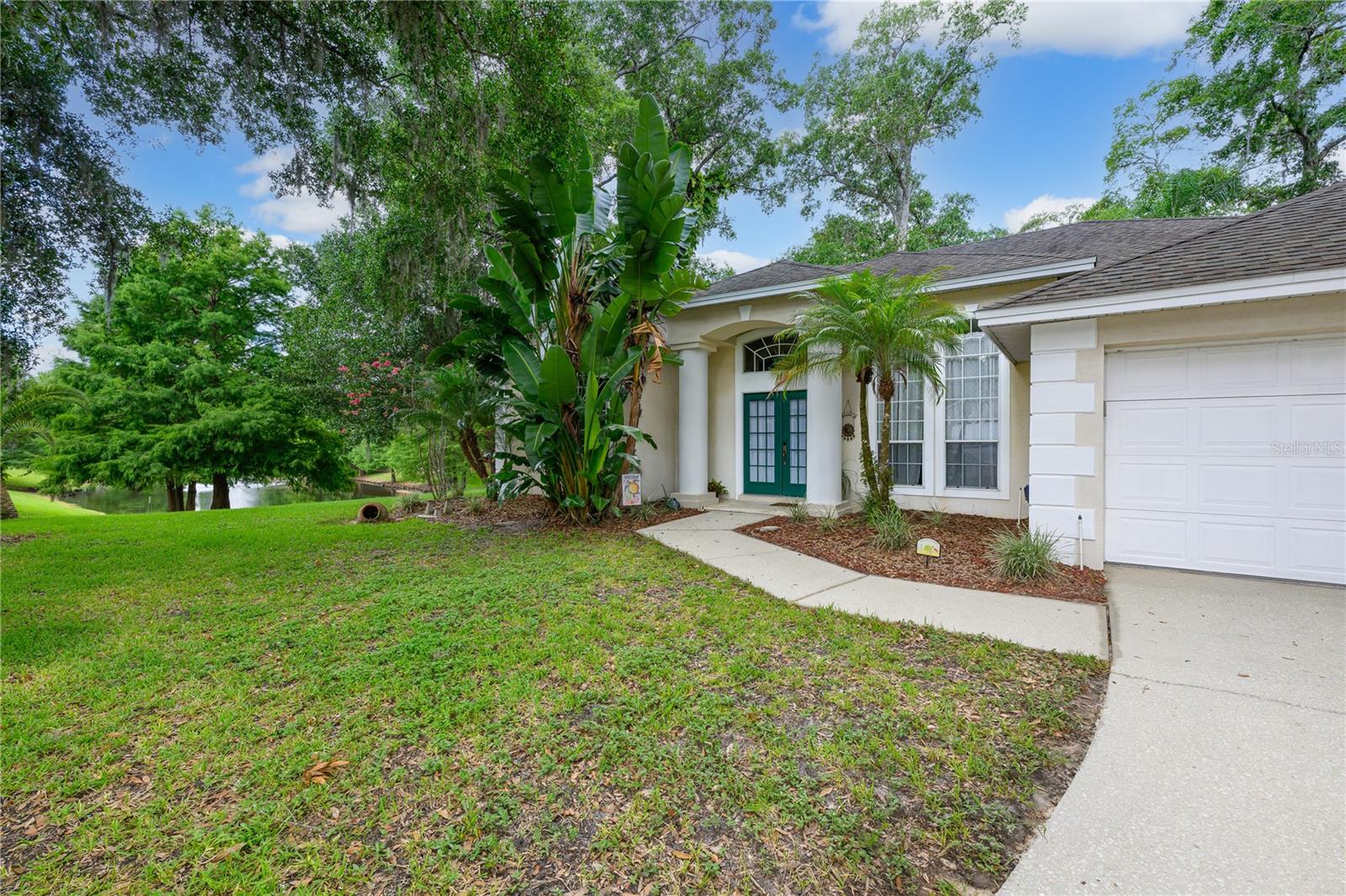 Image 3 of 29 For 116 Winding Oaks Lane
