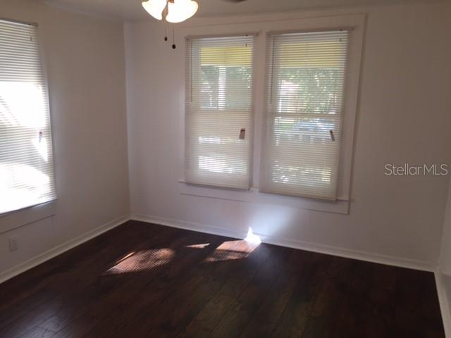 Image 10 of 16 For 211 Cluster Avenue