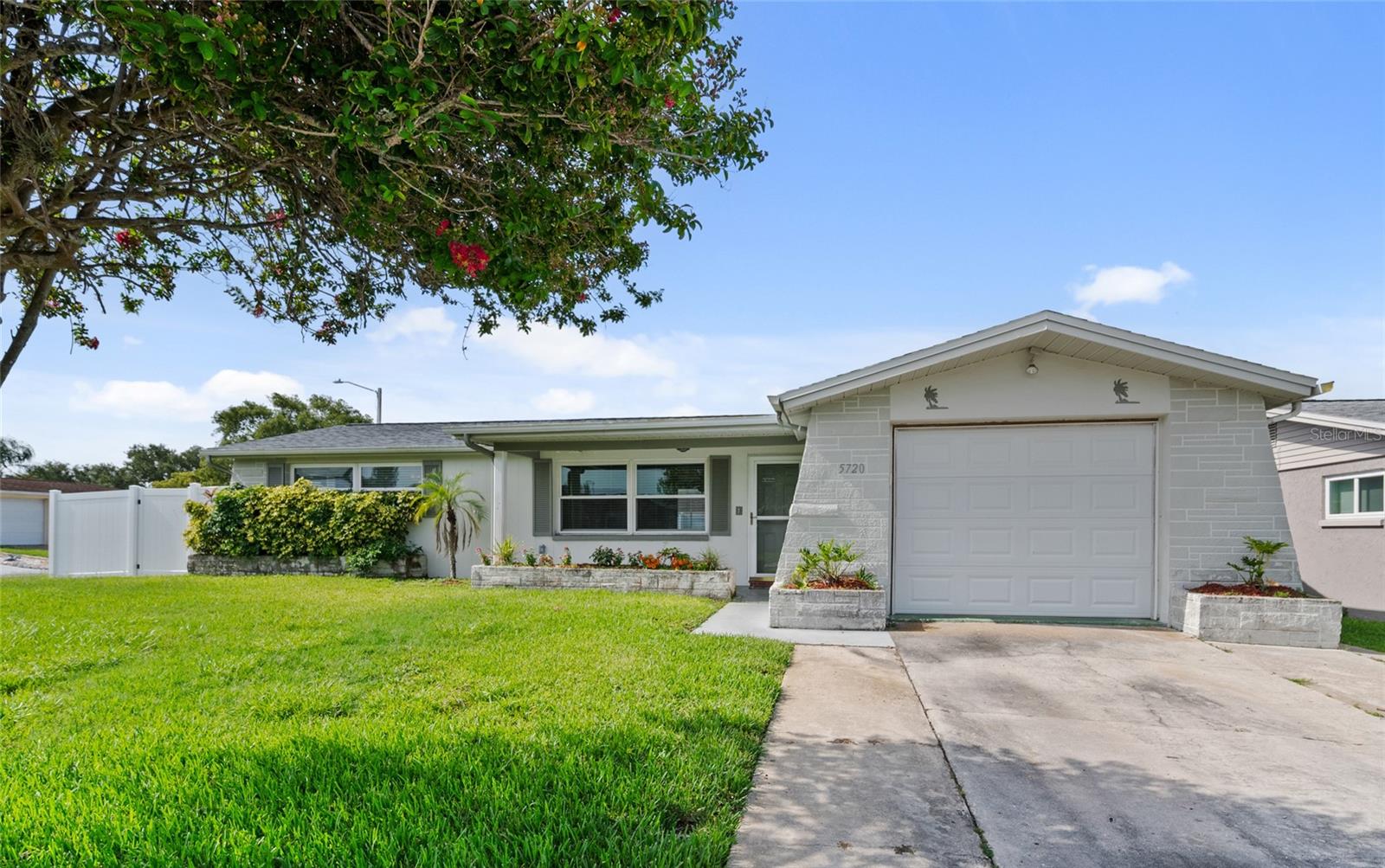 Details for 5720 Mockingbird Drive, NEW PORT RICHEY, FL 34652