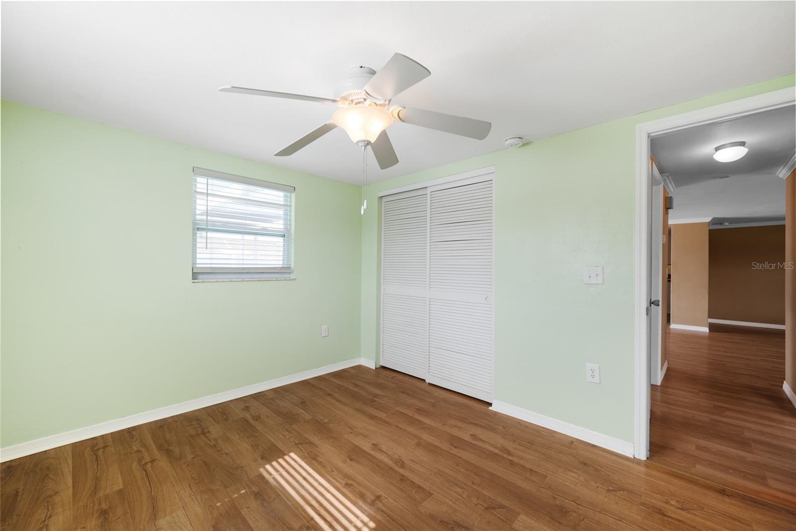 Image 17 of 40 For 5720 Mockingbird Drive