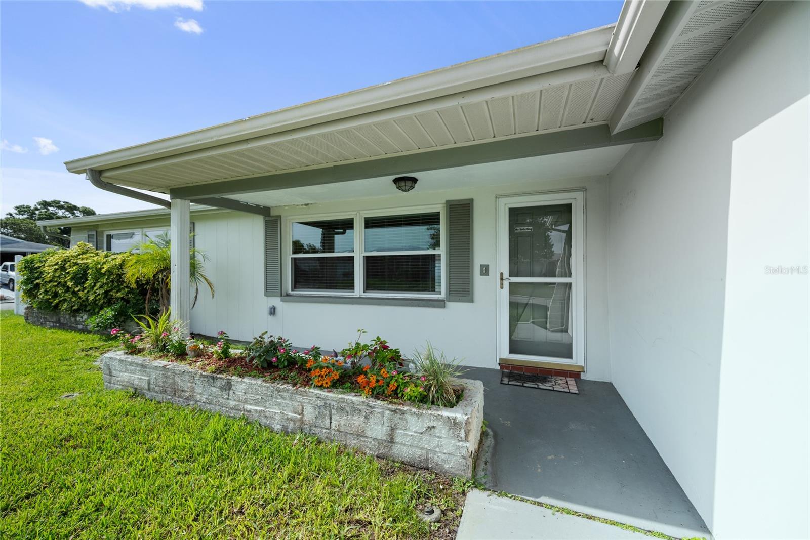 Image 2 of 40 For 5720 Mockingbird Drive