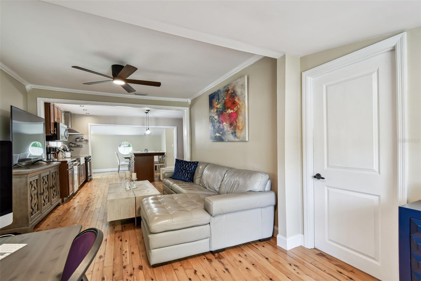 Image 19 of 51 For 1722 Albemarle Road