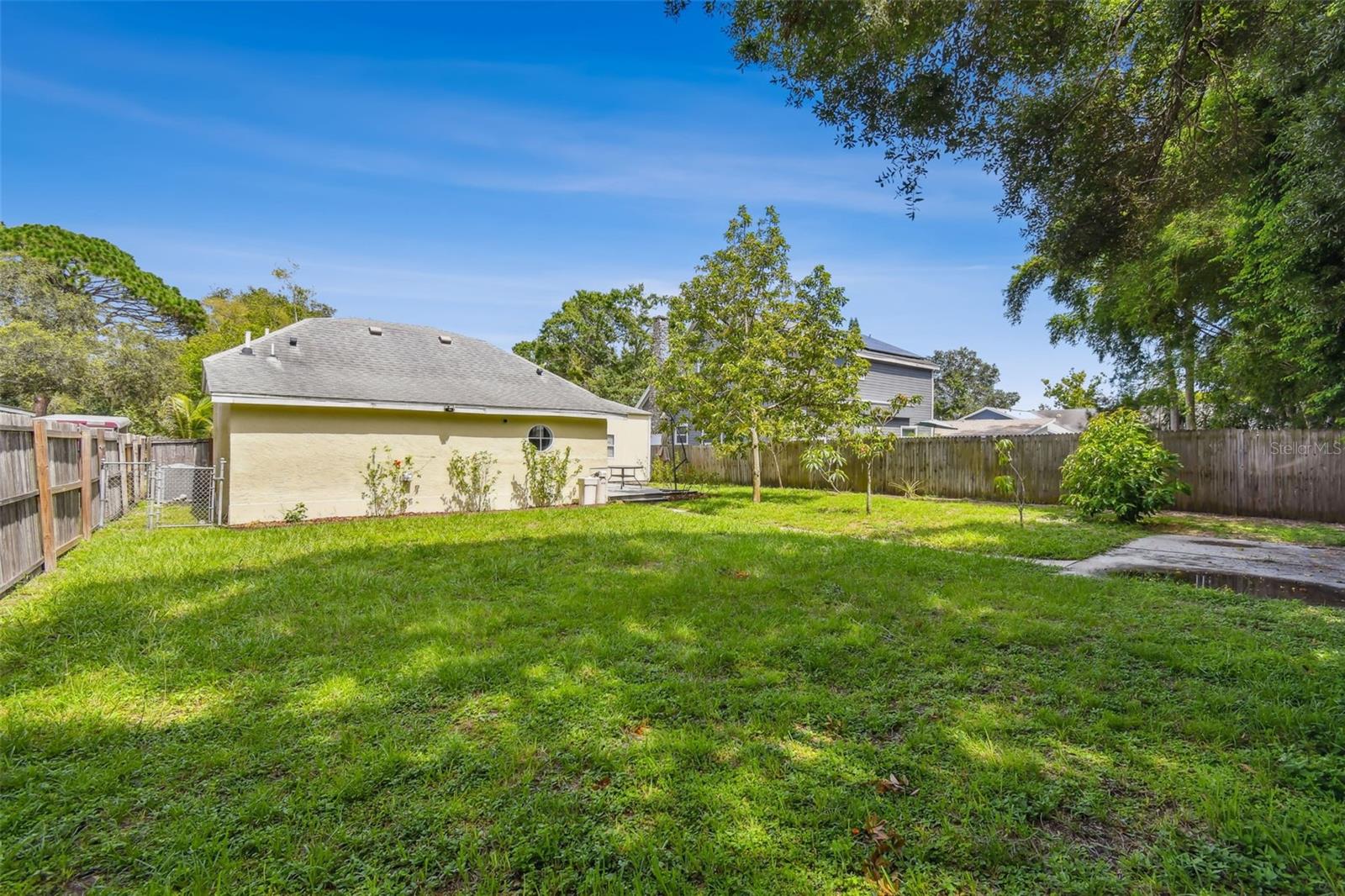 Image 41 of 51 For 1722 Albemarle Road