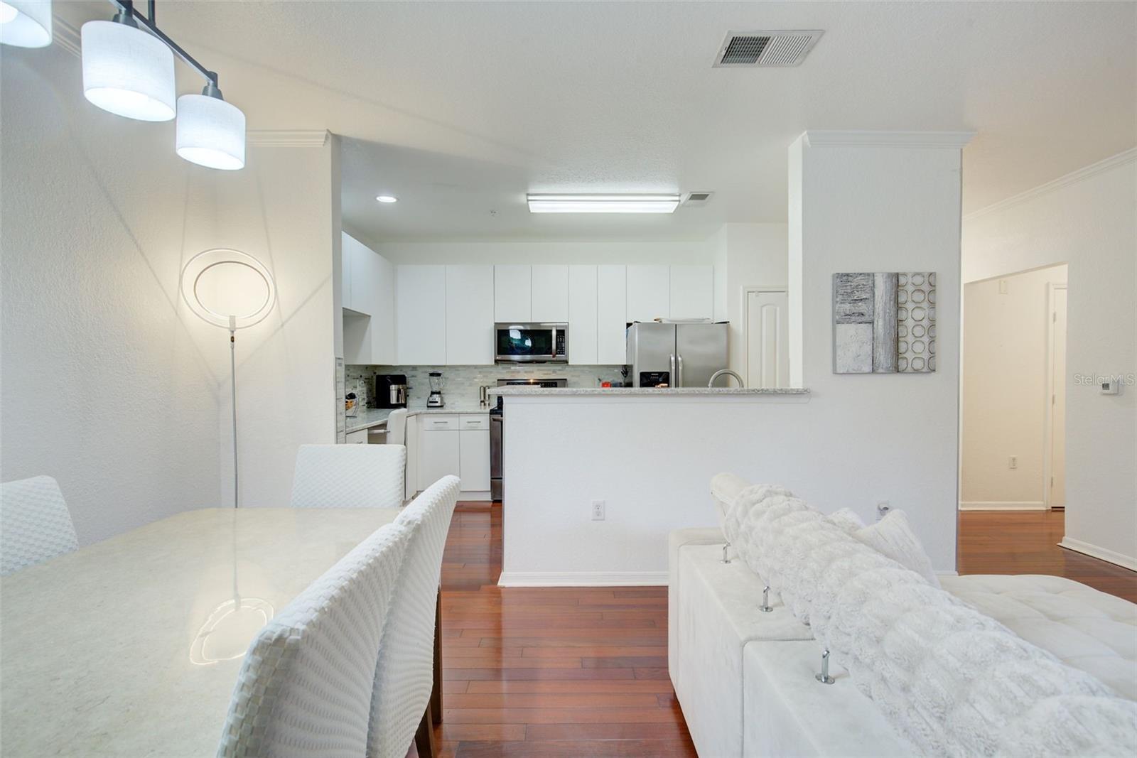 Image 12 of 45 For 4221 Spruce Street 2328