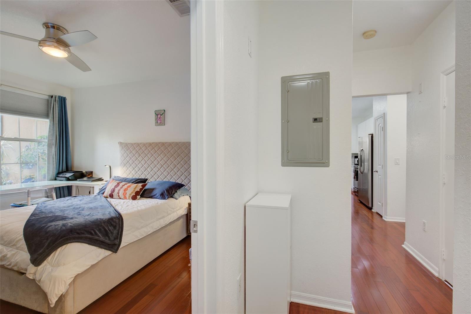 Image 21 of 45 For 4221 Spruce Street 2328