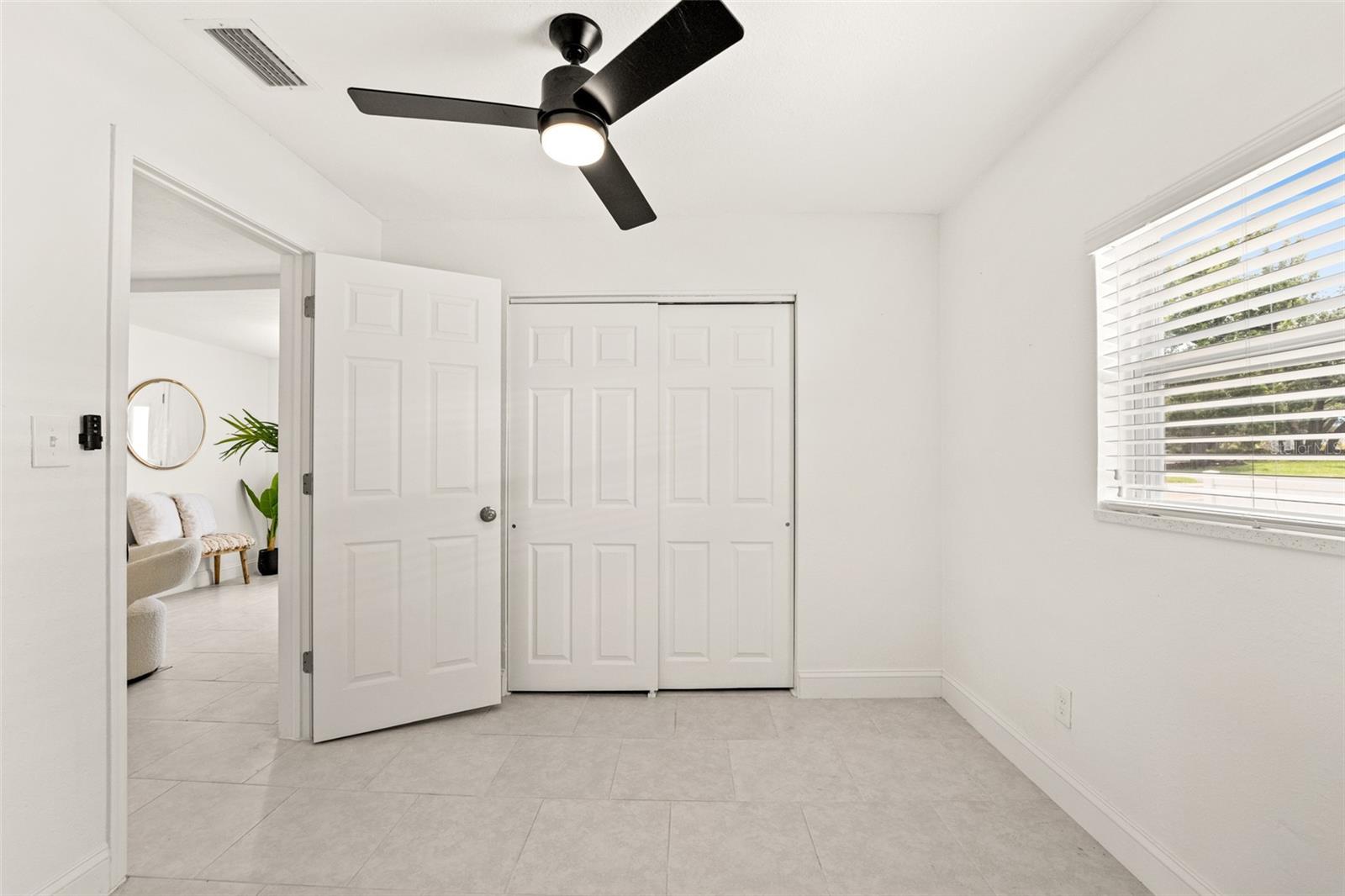 Image 19 of 30 For 118 Sligh Avenue