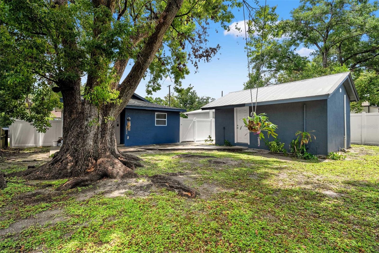 Image 6 of 30 For 118 Sligh Avenue