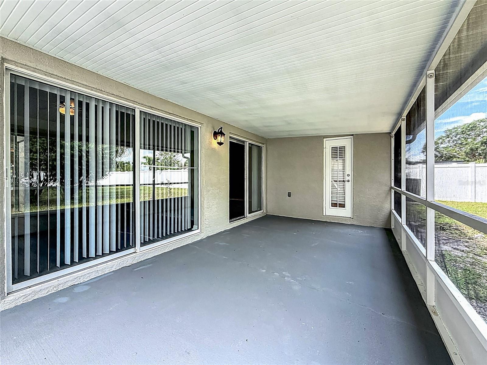 Image 62 of 80 For 11227 Thicket Court