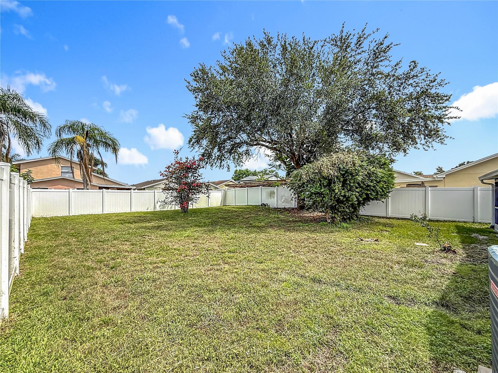 Image 71 of 80 For 11227 Thicket Court