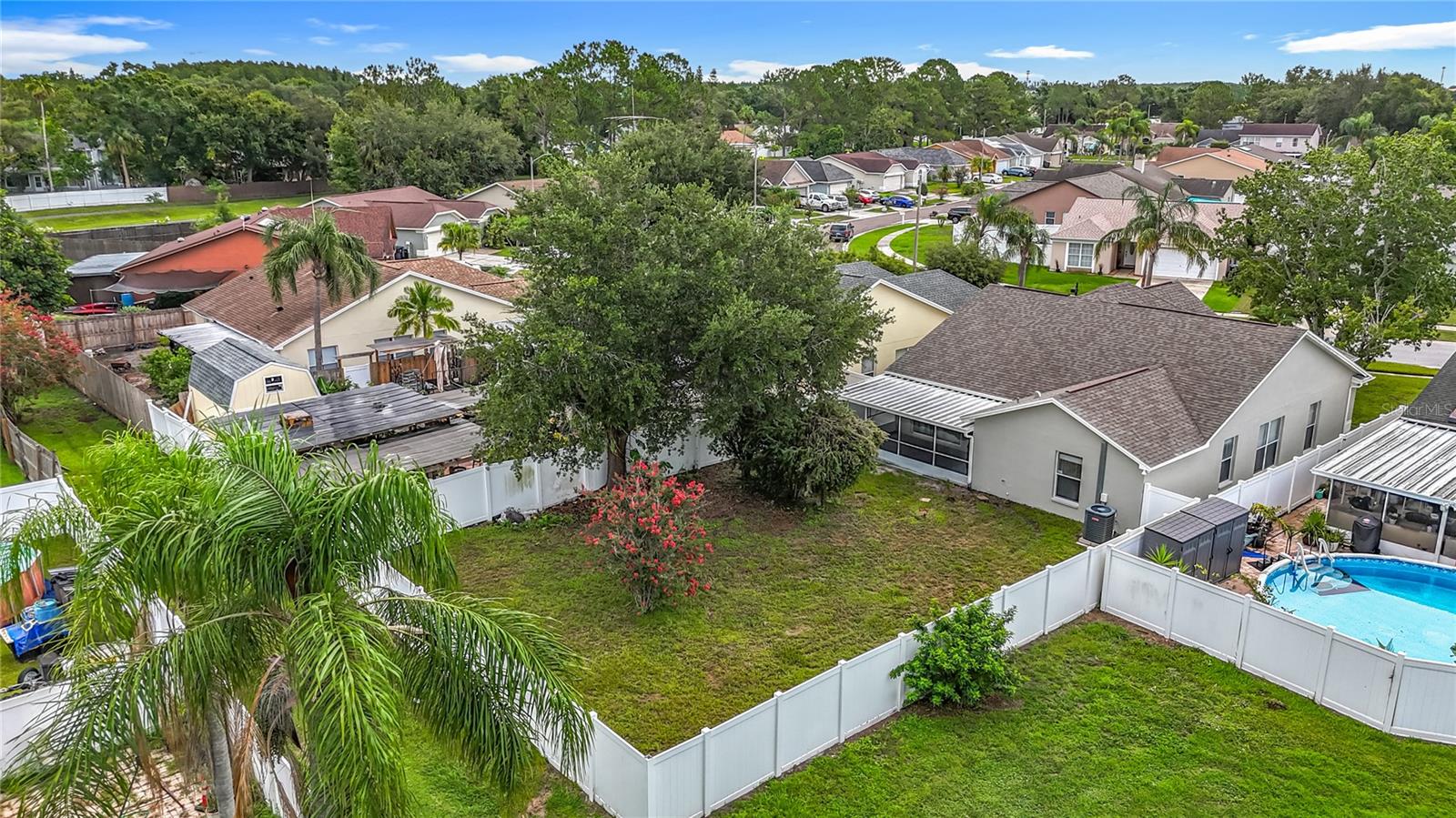 Image 72 of 80 For 11227 Thicket Court
