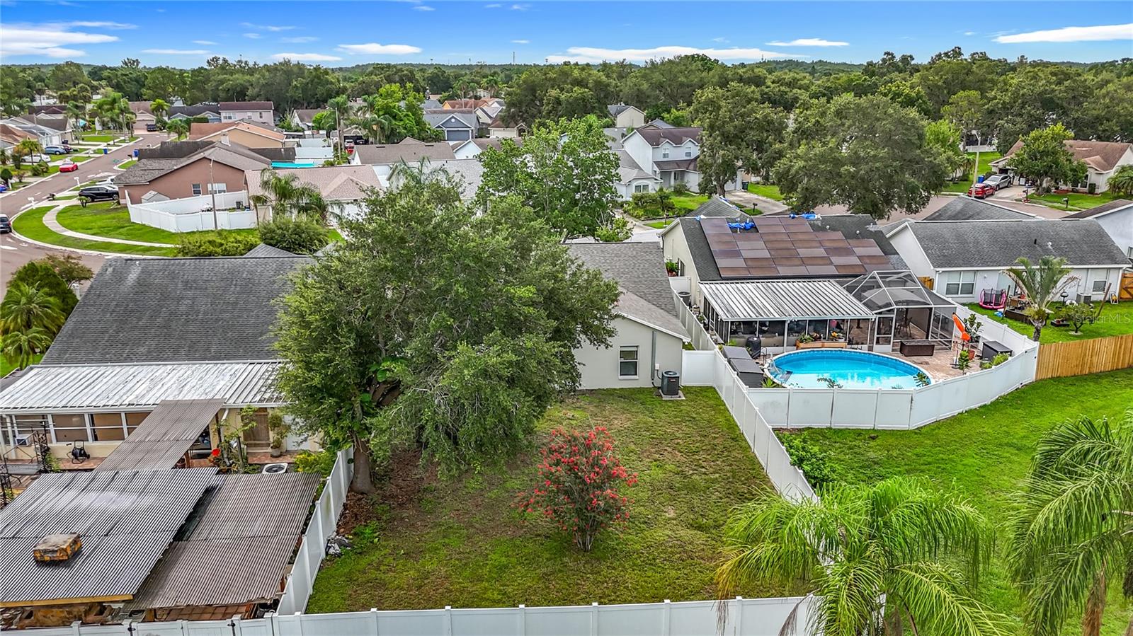 Image 73 of 80 For 11227 Thicket Court