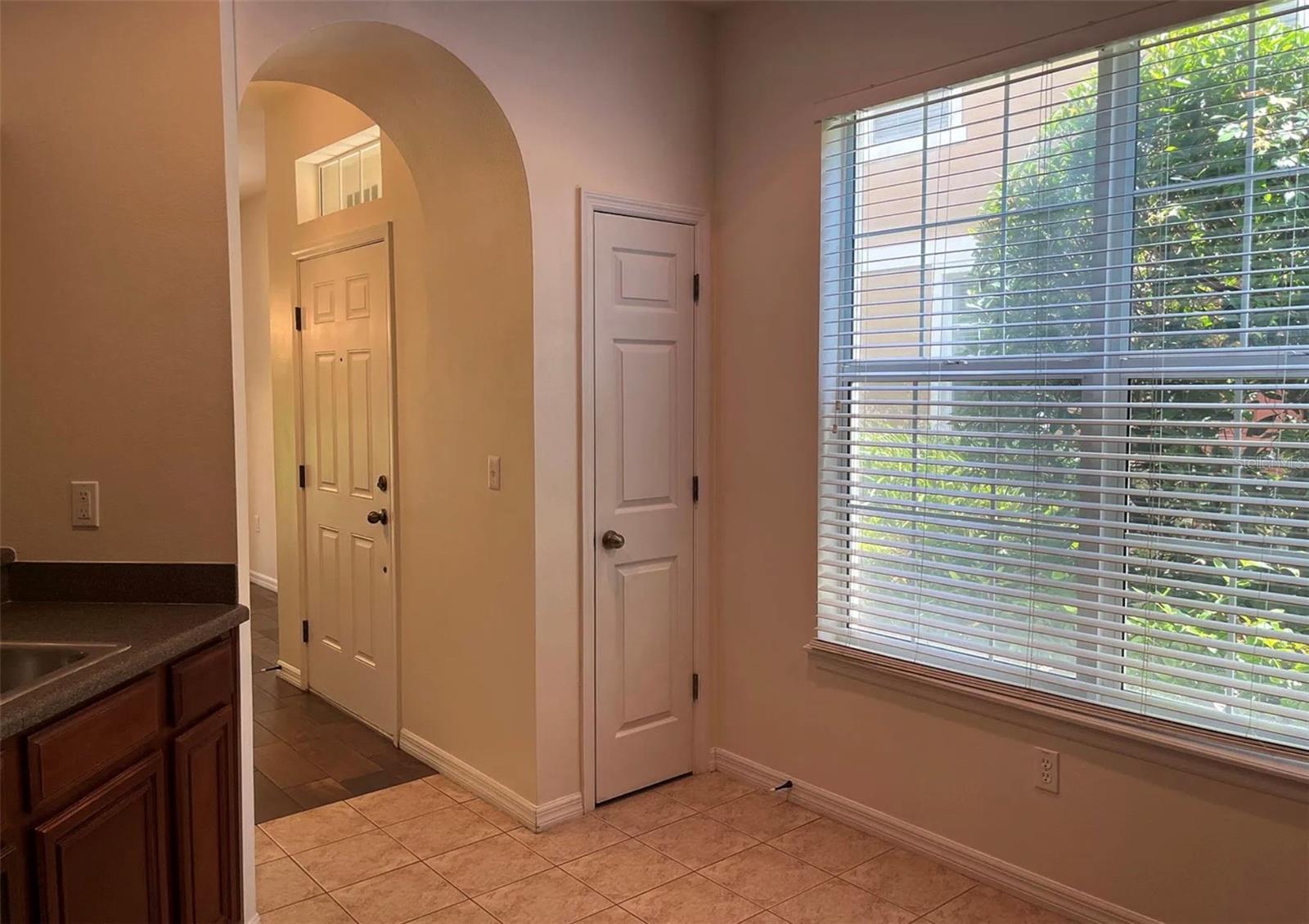 Image 11 of 34 For 6706 Eagle Feather Drive
