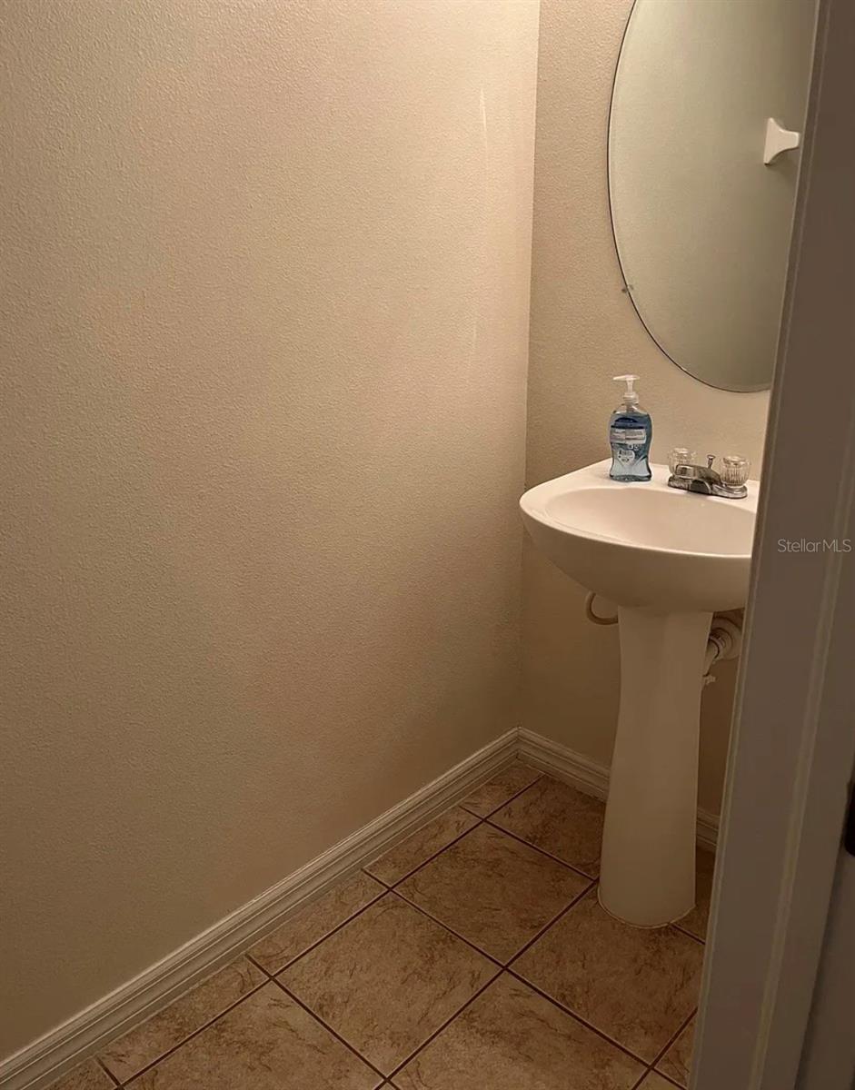 Image 14 of 34 For 6706 Eagle Feather Drive