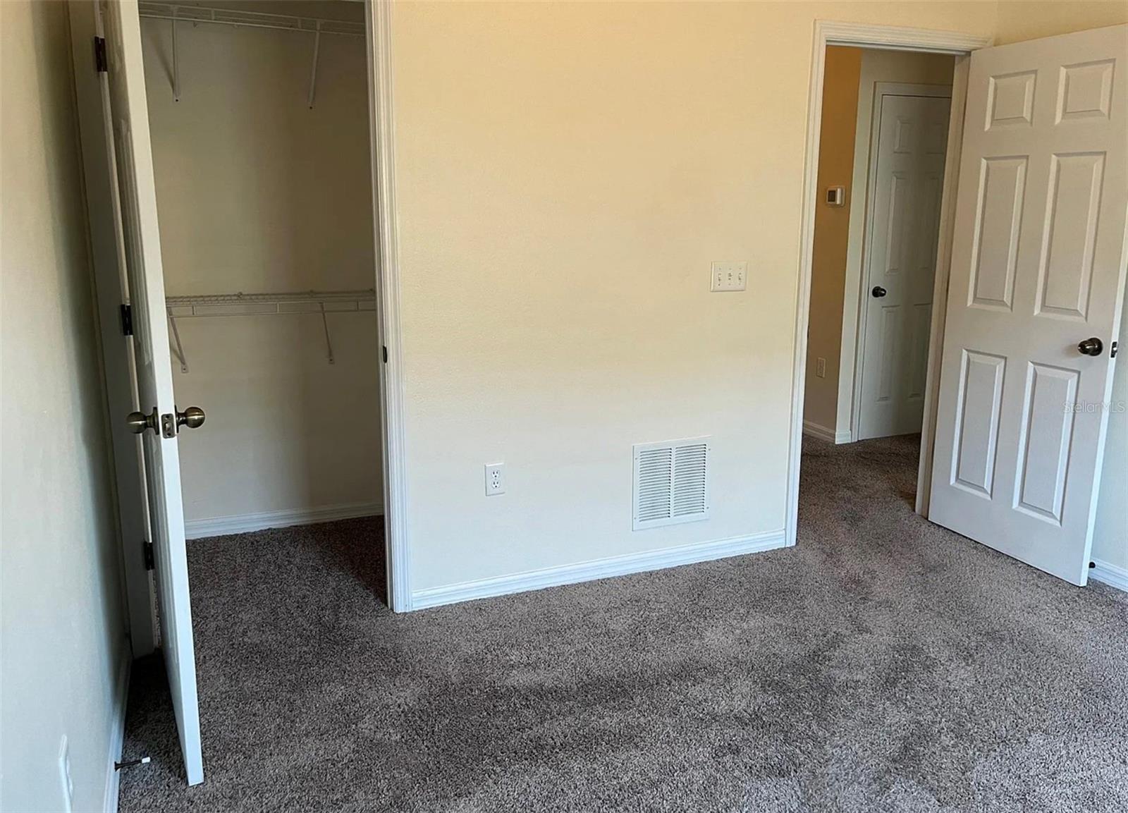 Image 21 of 34 For 6706 Eagle Feather Drive