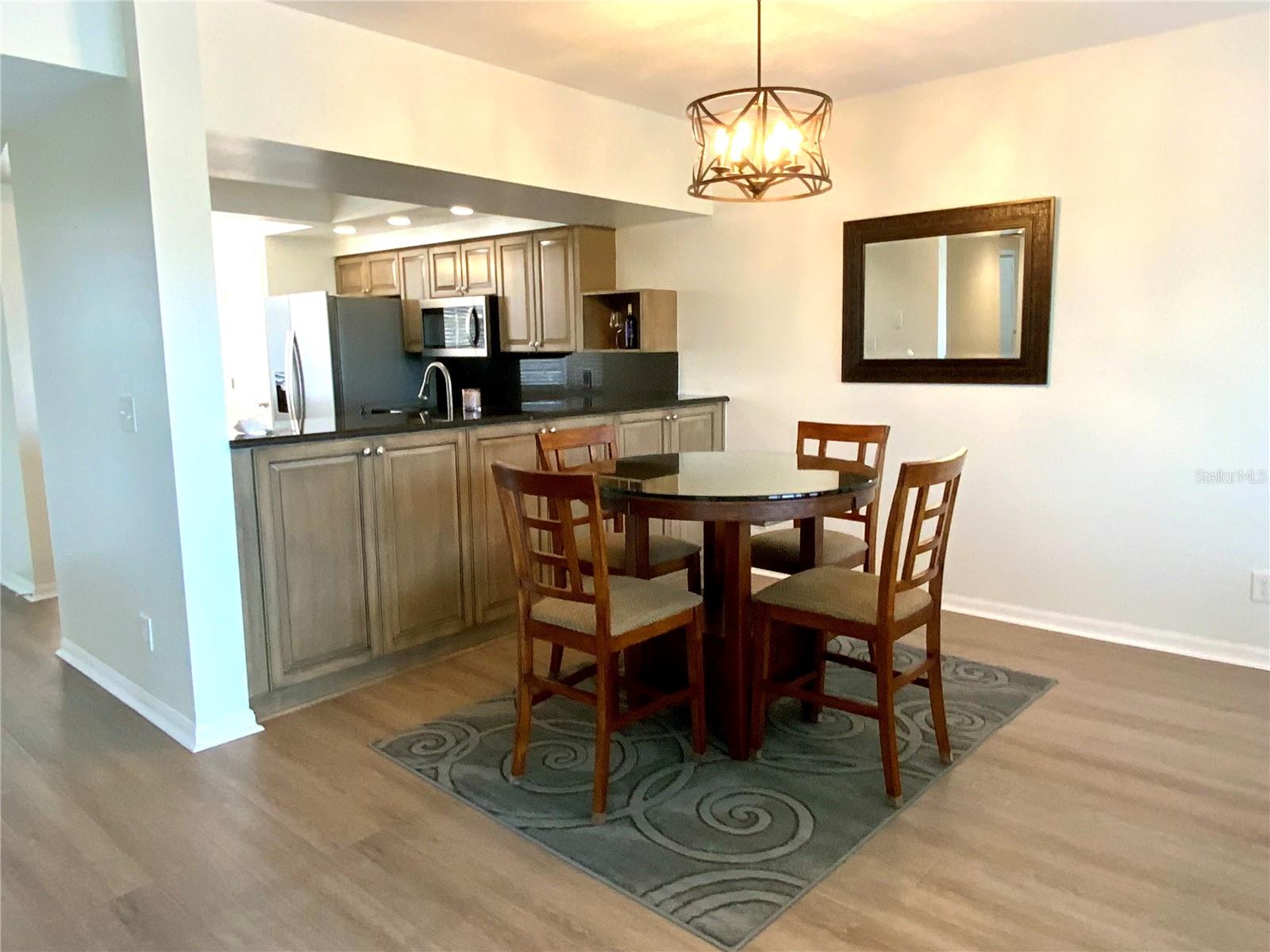 Image 13 of 50 For 6315 Shoreline Drive 3204