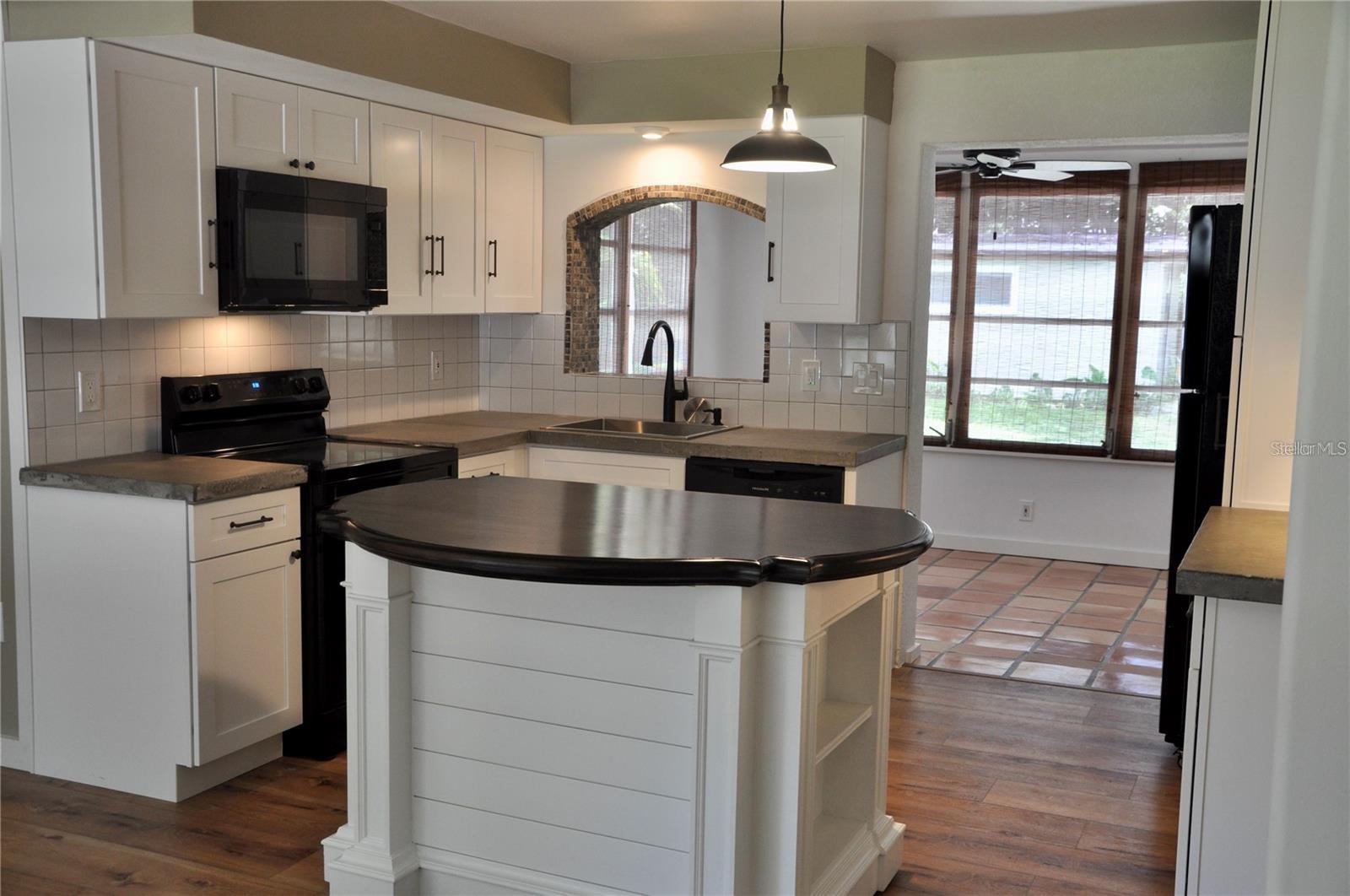 Image 2 of 16 For 1738 Santa Anna Drive