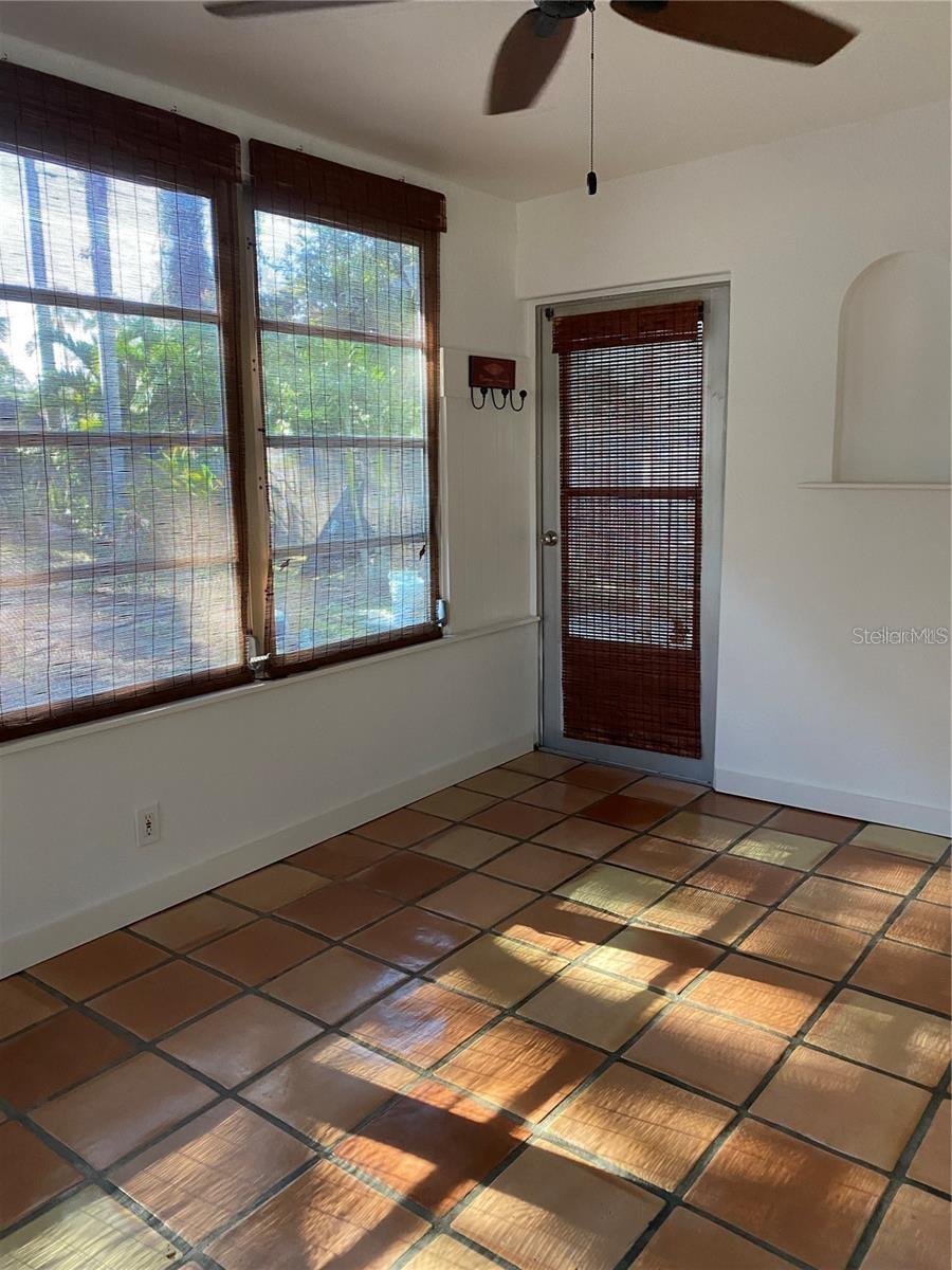 Image 6 of 16 For 1738 Santa Anna Drive