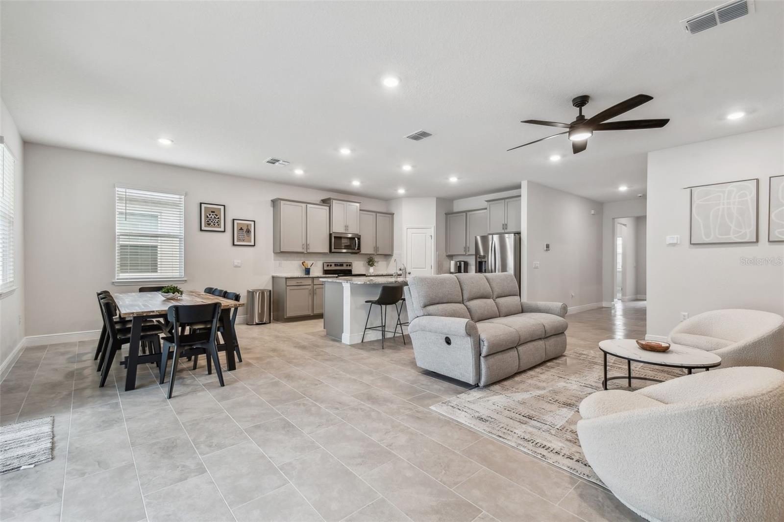 Image 13 of 63 For 2518 Chapel Oak Bend