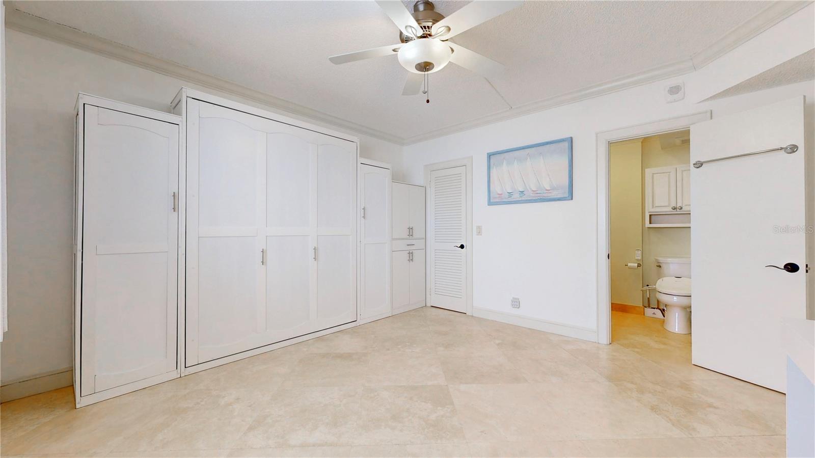Image 25 of 61 For 4950 Gulf Boulevard 903