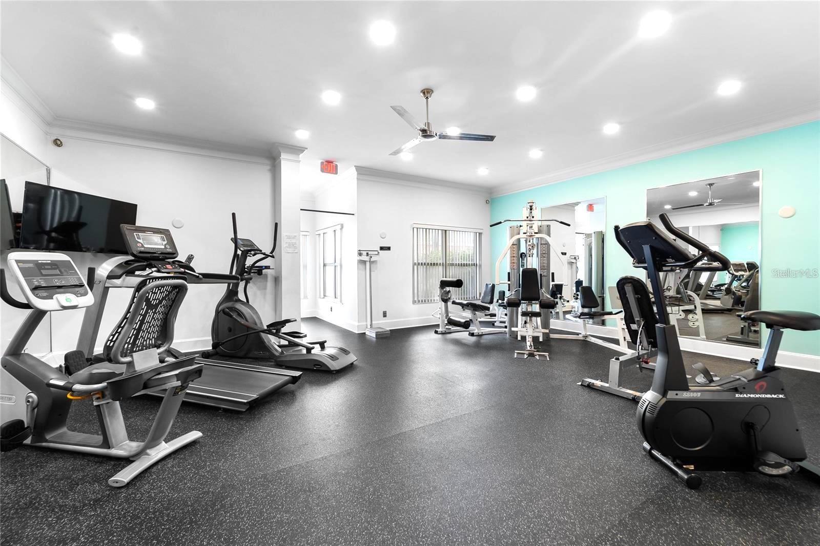 Image 44 of 61 For 4950 Gulf Boulevard 903