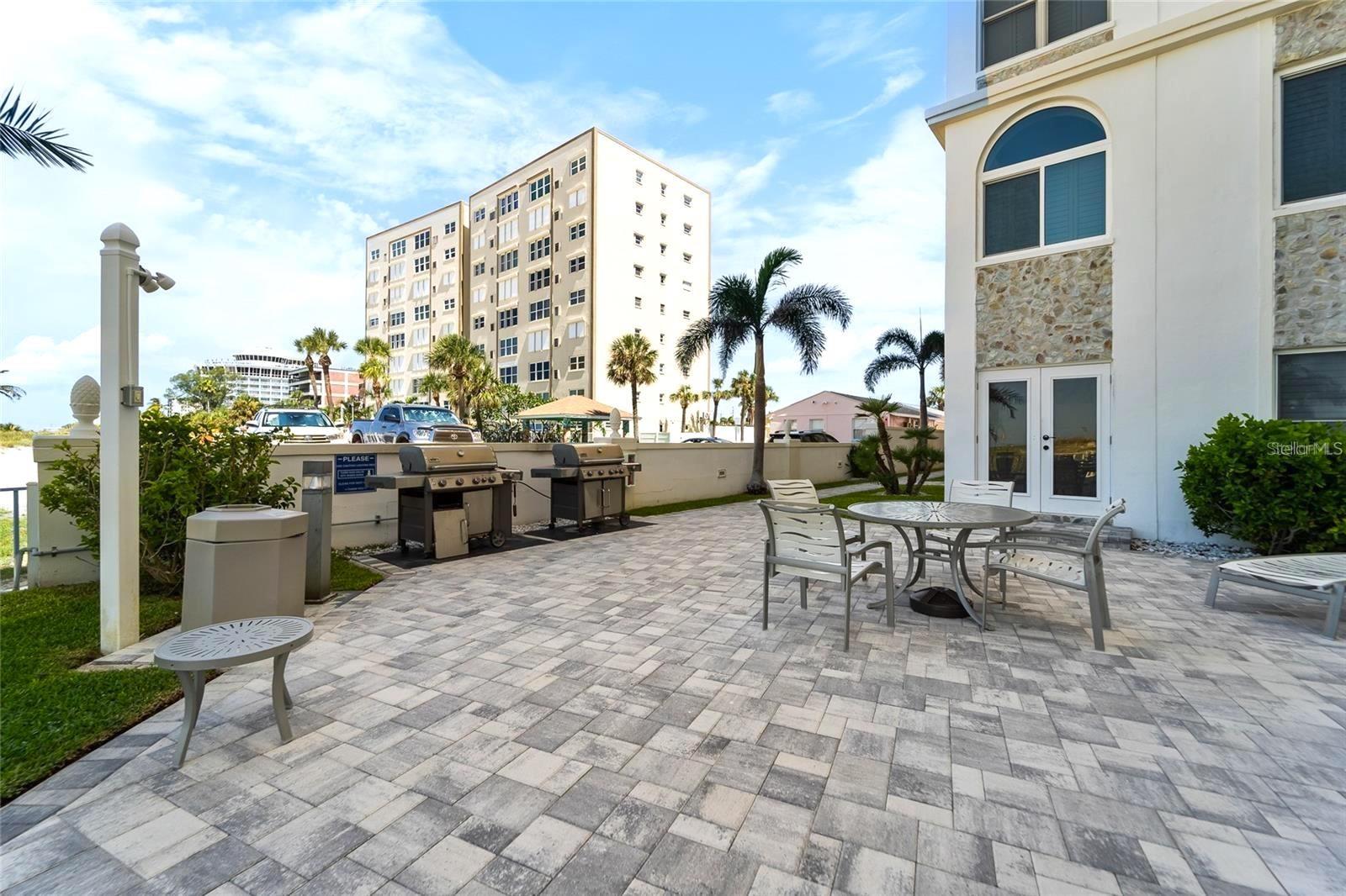 Image 46 of 61 For 4950 Gulf Boulevard 903