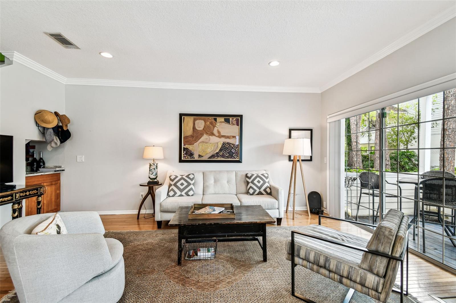 Image 12 of 56 For 5207 Bayshore Boulevard 16