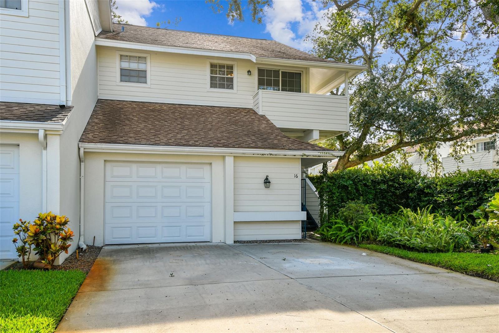 Image 2 of 56 For 5207 Bayshore Boulevard 16