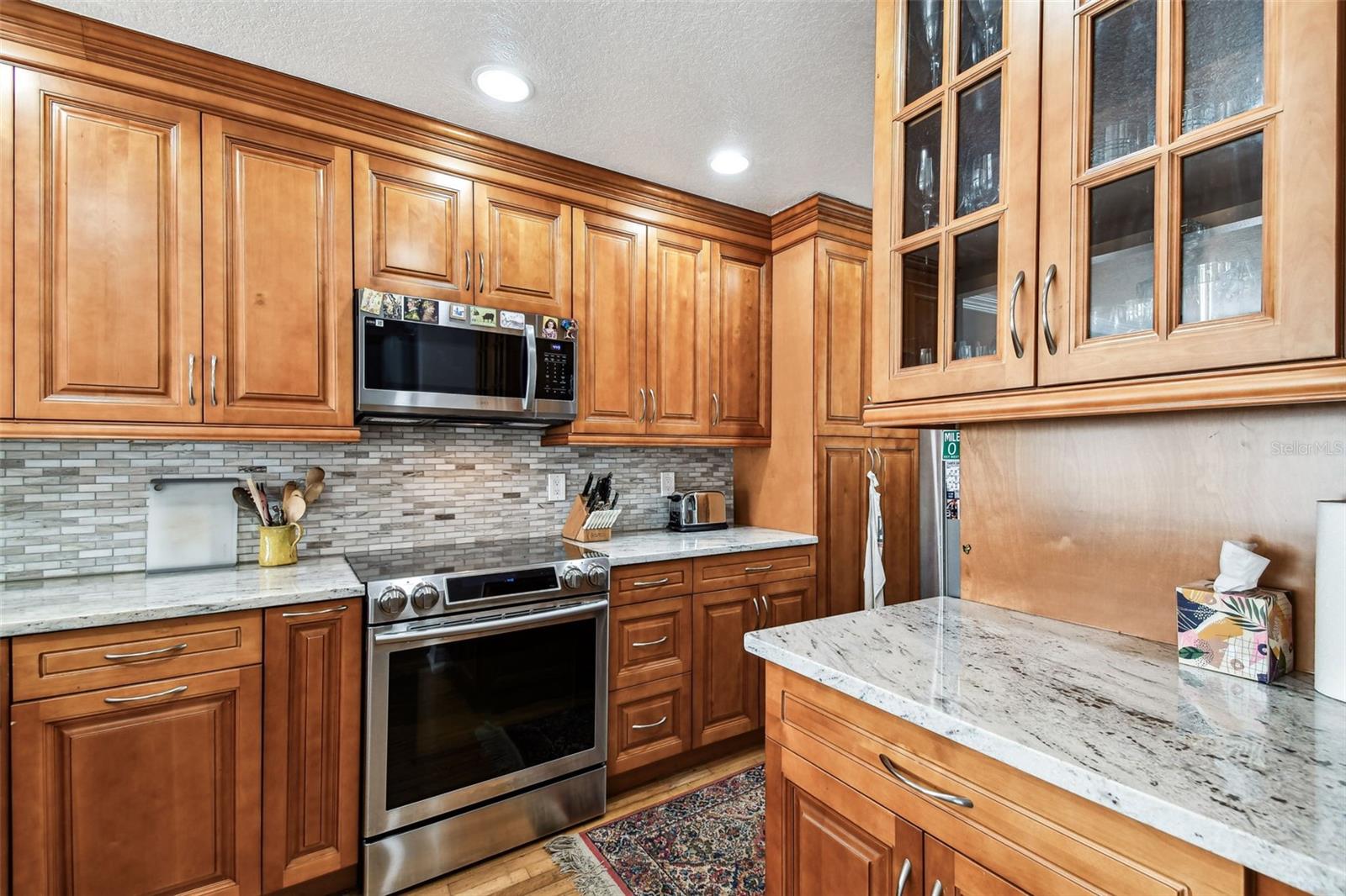 Image 22 of 56 For 5207 Bayshore Boulevard 16