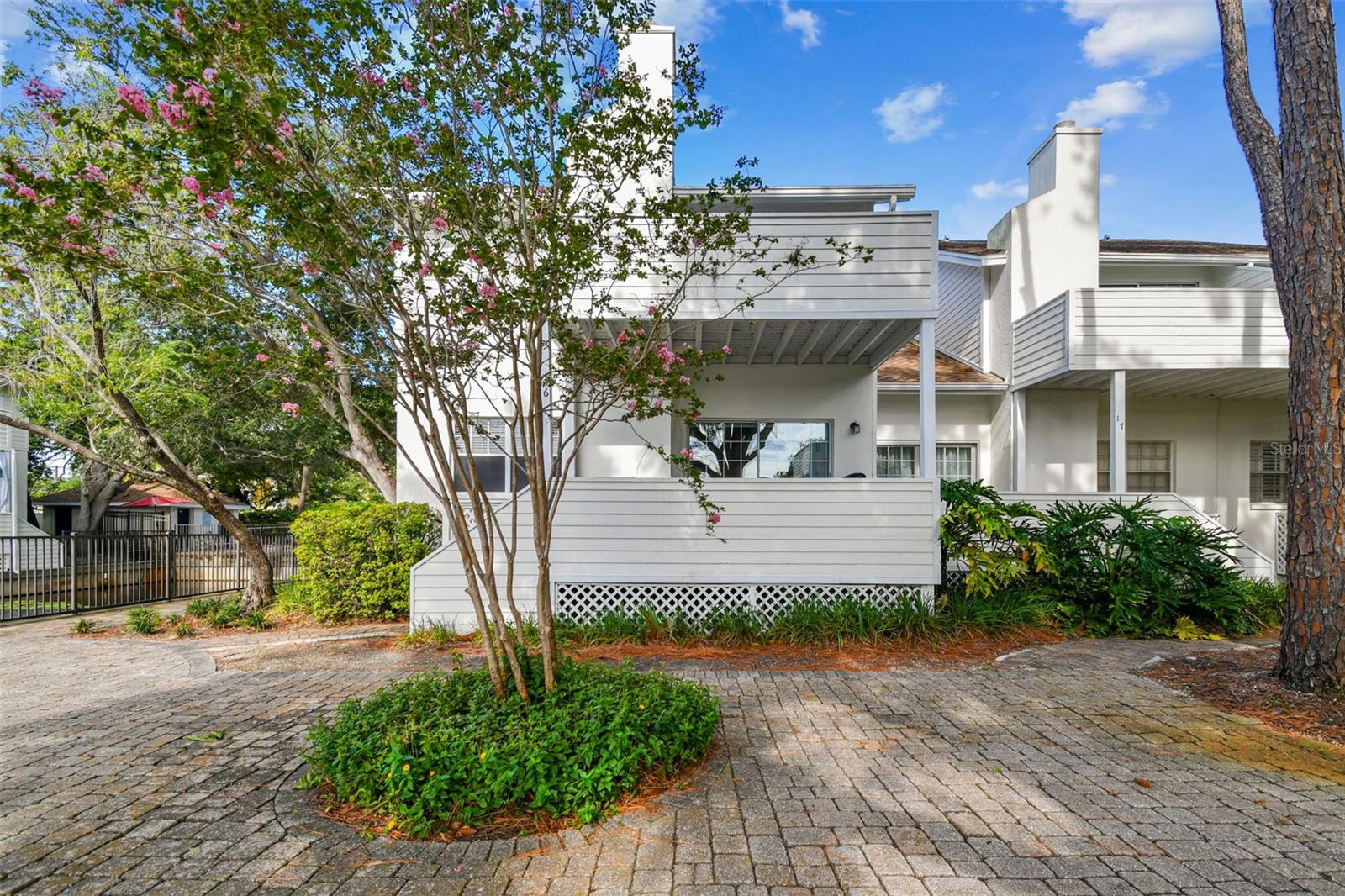 Image 33 of 56 For 5207 Bayshore Boulevard 16