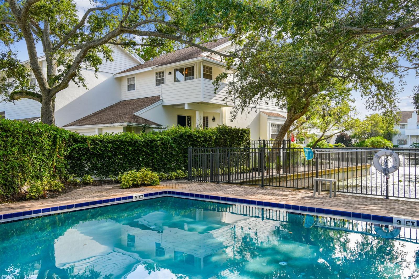 Image 48 of 56 For 5207 Bayshore Boulevard 16