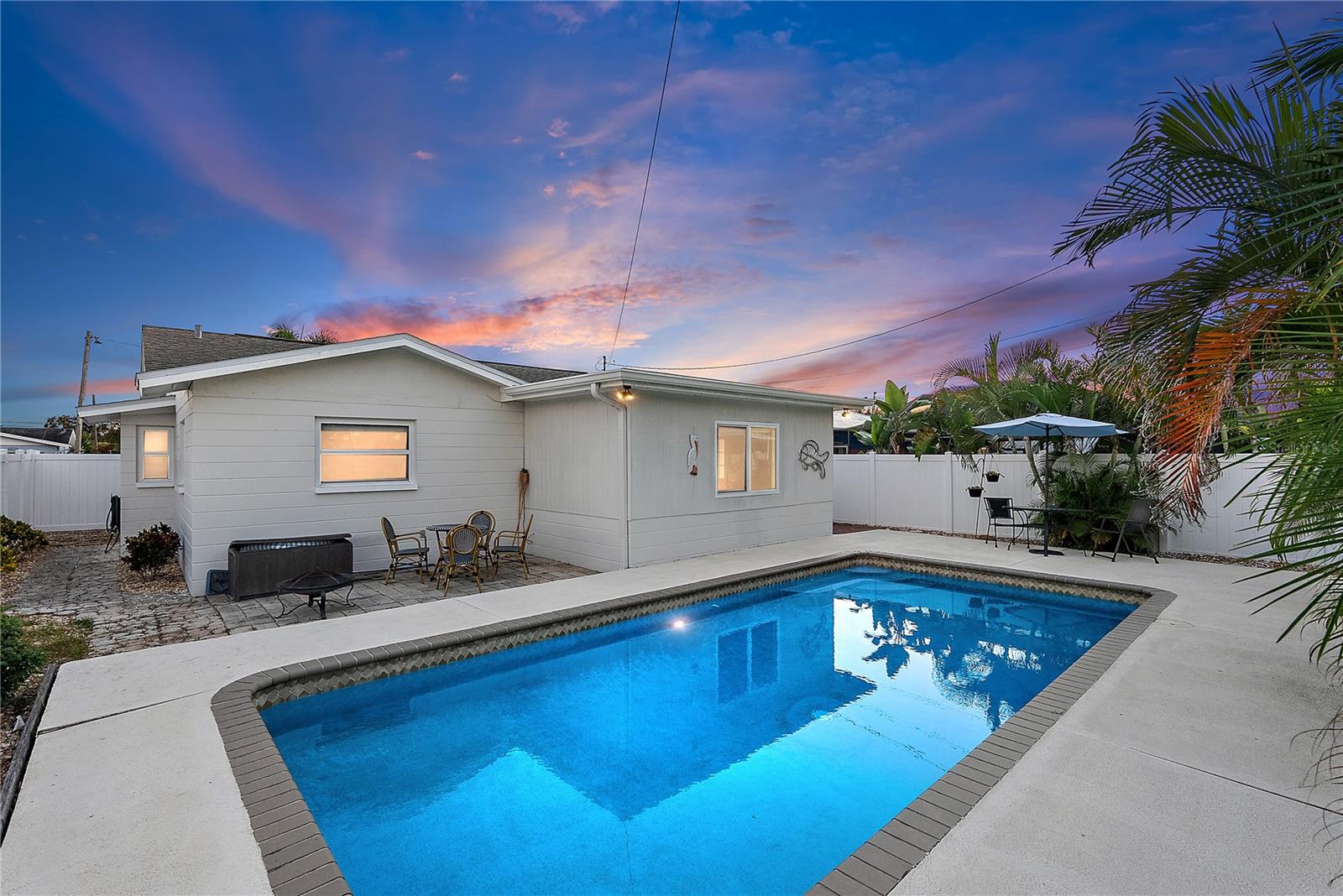 Image 16 of 18 For 5635 20th Avenue N