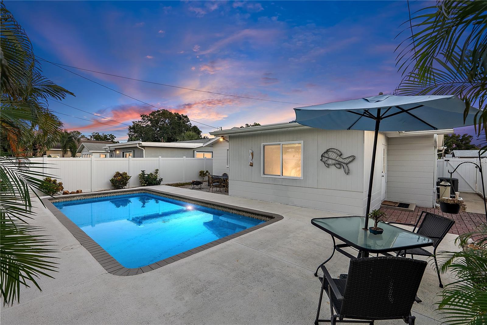 Image 17 of 18 For 5635 20th Avenue N