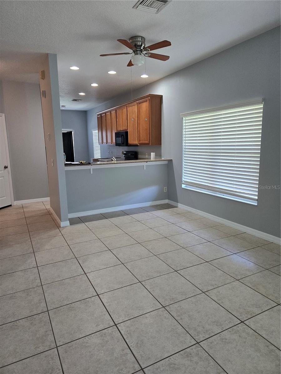 Image 8 of 20 For 20307 Oak Key Court
