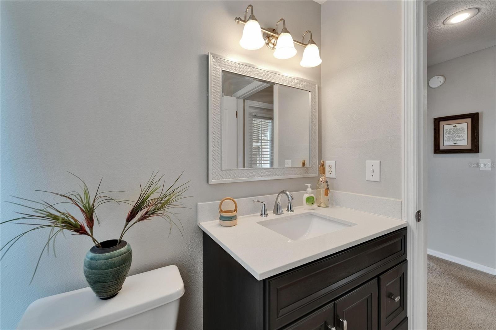 Listing photo id 35 for 607 Tuscanny Street