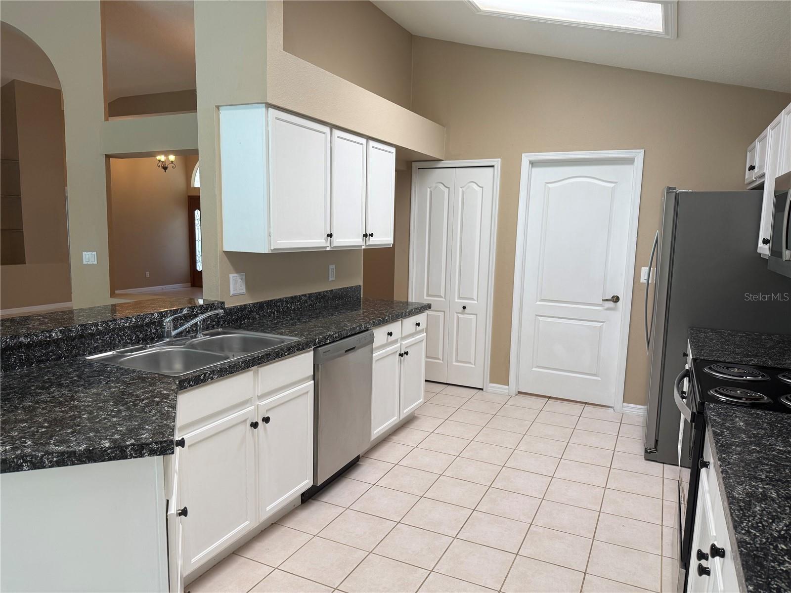 Image 12 of 21 For 10609 Chambers Drive