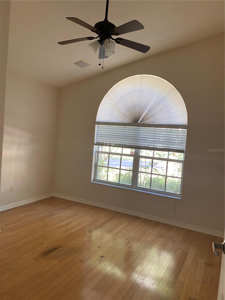 Image 3 of 10 For 10609 Chambers Drive