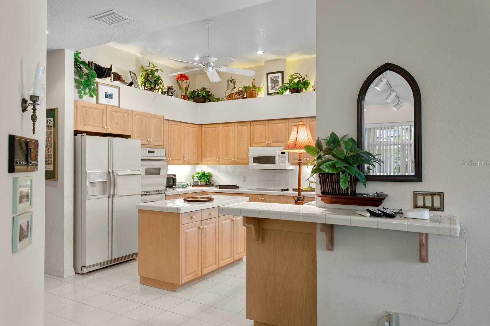 Image 10 of 32 For 6306 Queensway Drive
