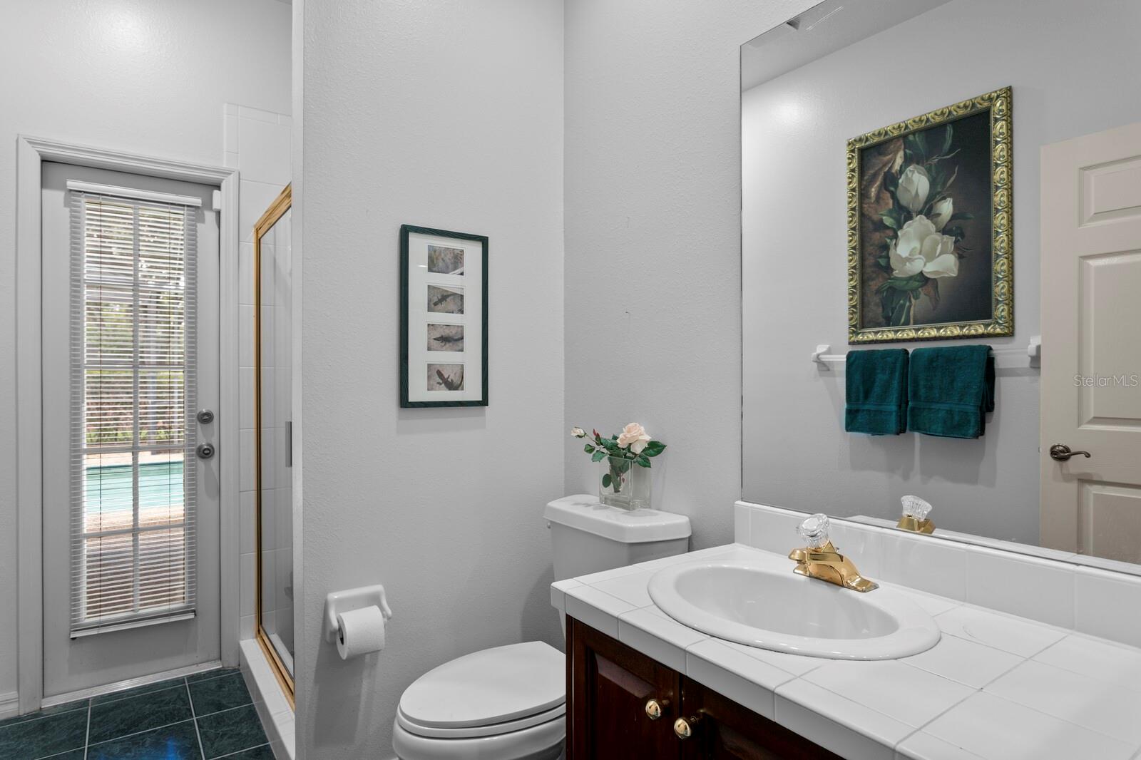 Image 26 of 32 For 6306 Queensway Drive