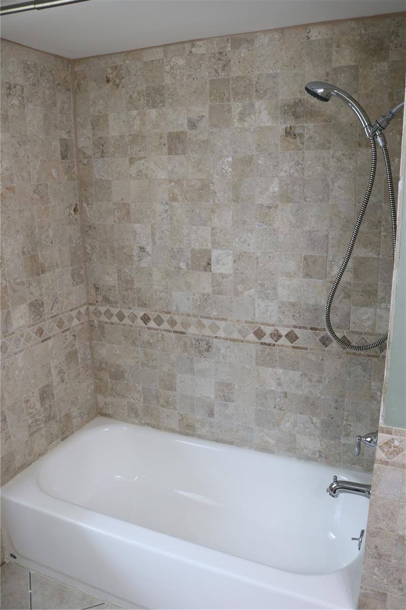 Image 13 of 33 For 1113 Lancer Lane