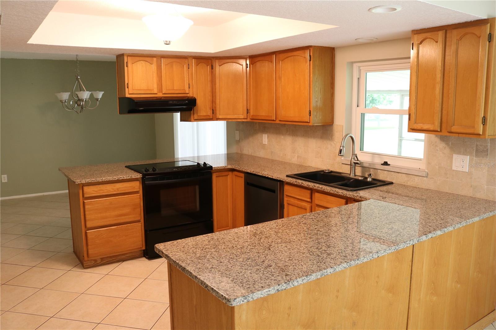 Image 4 of 33 For 1113 Lancer Lane