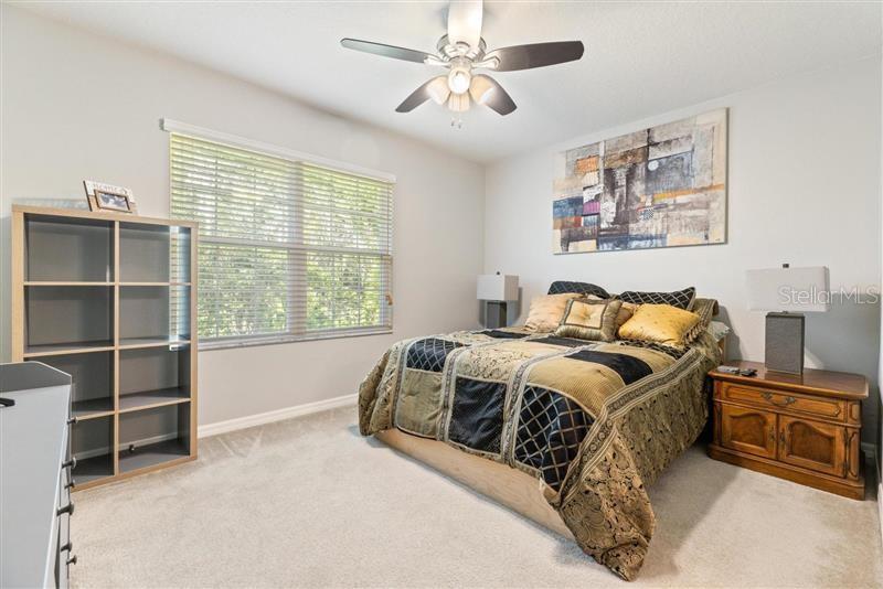 Image 16 of 29 For 1117 Hillhurst Drive