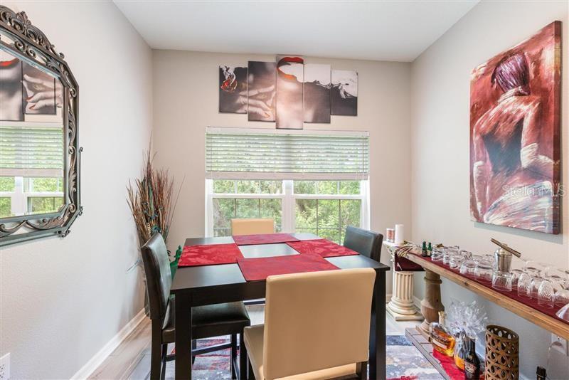 Image 6 of 29 For 1117 Hillhurst Drive